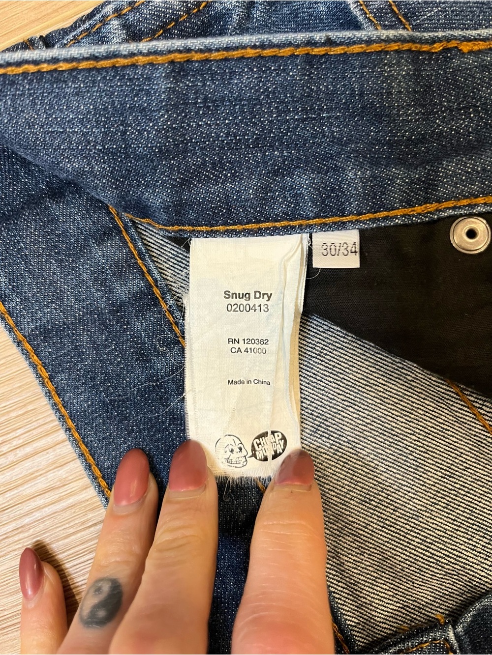 CHEAP MONDAY Cutoff Jean Booty Shorts - FREE SHIPPING on Bundles $95+ - Picture 8 of 9